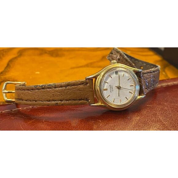 Women's 24mm Gold Tone Pulsar by Seiko Watch, Water Resistant - Picture 2 of 3